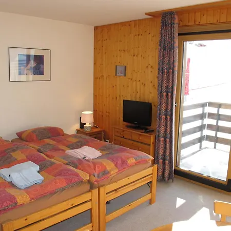 Residenz Montfort 12 Sivi101 In And Out Apartment